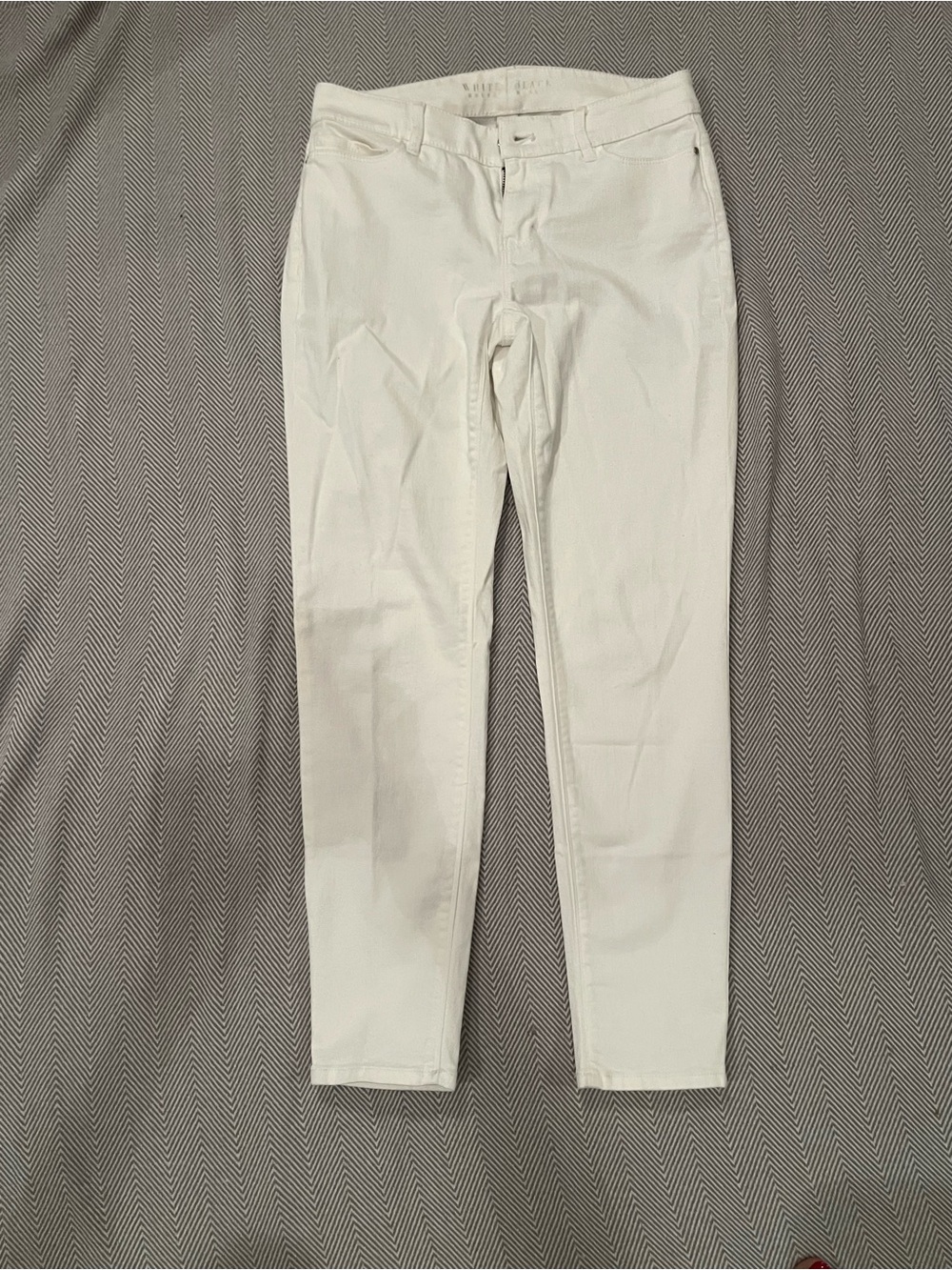 White House Black Market White High-Rise Jeans - Size 2S